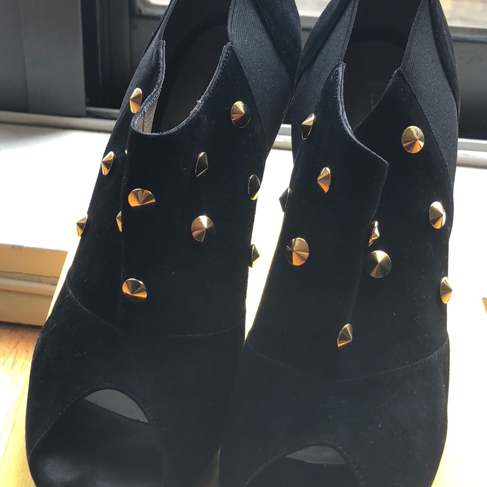 Fendi suede bootie